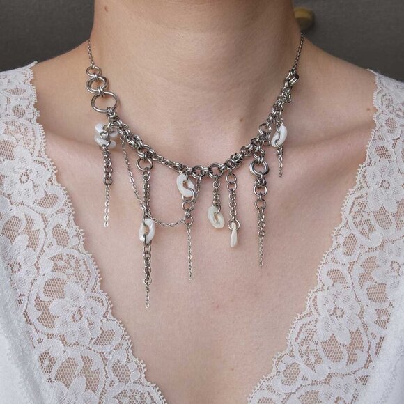 Mermaid's asymmetrical white pearl and silver chunky statement necklace - Picture 3 of 8